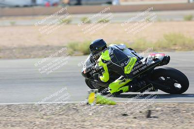 media/Oct-16-2022-TrackXperience (Sun) [[236a00b5b6]]/Group 3/session 2 turn 11/